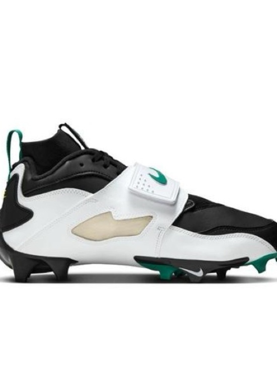 Nike Other - Nike Diamond Turf 93 TD Emerald Football Cleats Men’s 10.5 New No Box💎